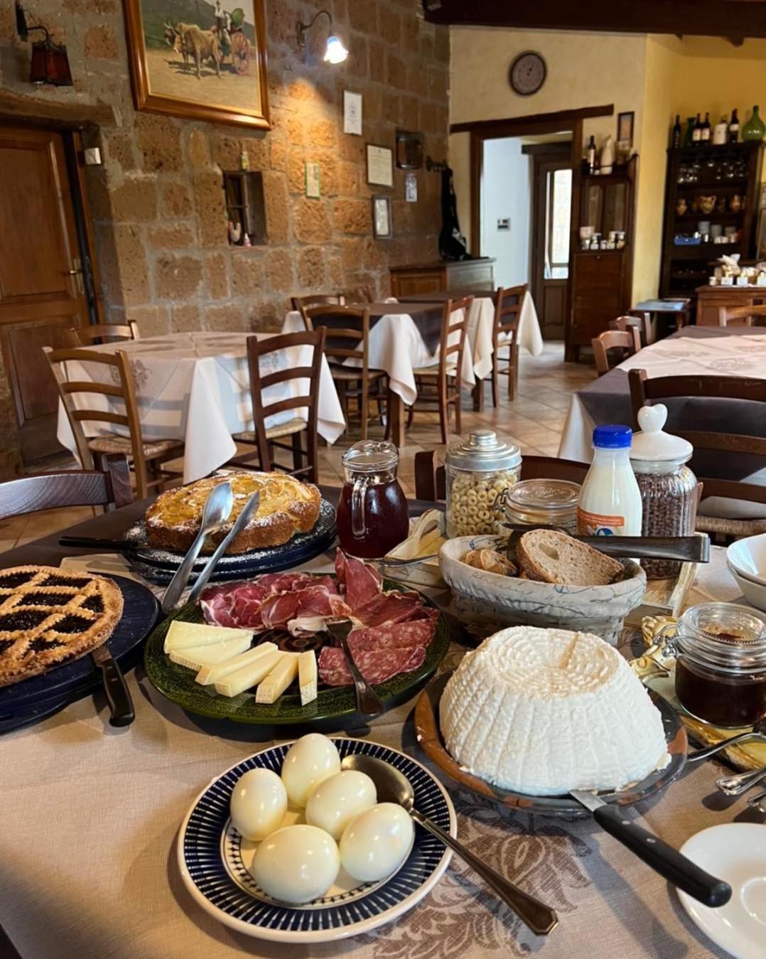 Bio Agriturismo Aia Del Tufo Sorano  Eksteriør billede